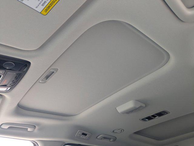Photo of 2026 Ivory Silver Kia Carnival Hybrid