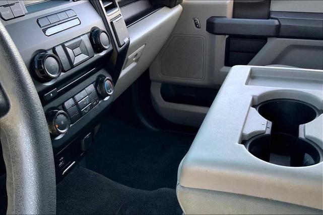 Photo of 2016 Magnetic Metallic Ford F-150