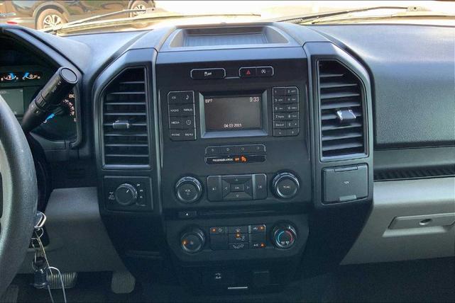 Photo of 2016 Magnetic Metallic Ford F-150