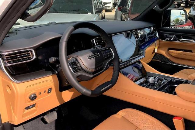Photo of 2025 White Jeep Grand Wagoneer L