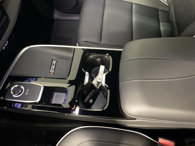 Photo of 2025 Ebony Twilight Metallic Buick Enclave