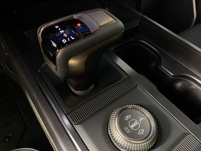 Photo of 2025 Void Black GMC HUMMER EV Pickup