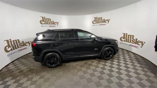 Photo of 2022 Ebony Twilight Metallic GMC Terrain