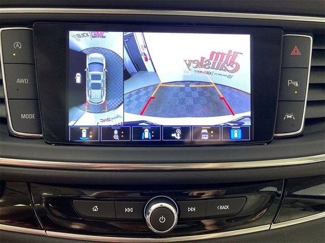 Photo of 2023 White Frost Tricoat Buick Enclave
