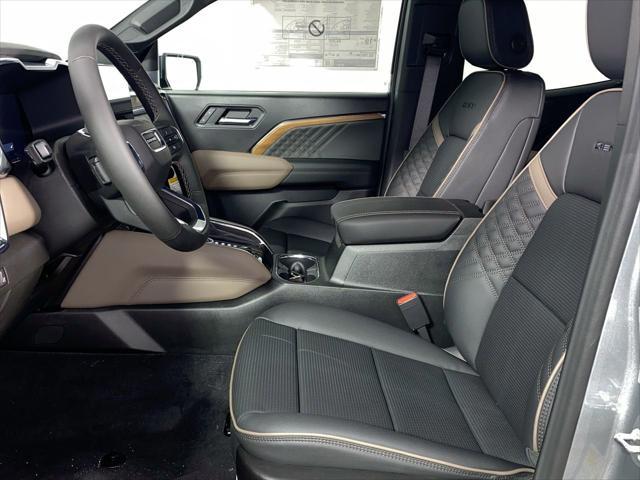 Photo of 2025 Sterling Metallic GMC Canyon