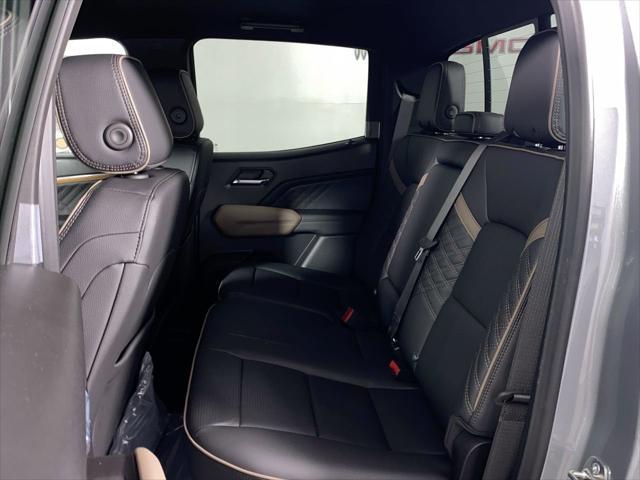Photo of 2025 Sterling Metallic GMC Canyon