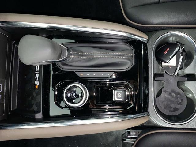 Photo of 2025 Sterling Metallic GMC Canyon