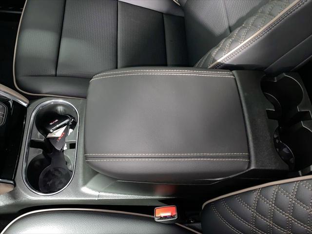 Photo of 2025 Sterling Metallic GMC Canyon