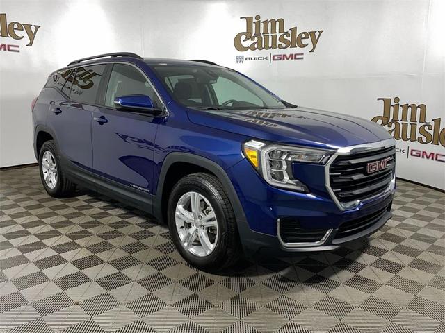 Photo of 2023 Marine Metallic GMC Terrain