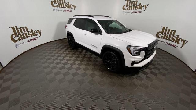 Photo of 2026 Summit White GMC Terrain