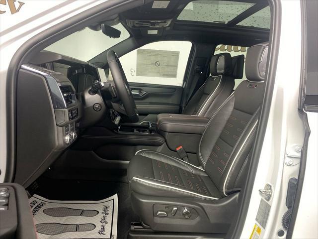 Photo of 2025 Summit White GMC Yukon XL