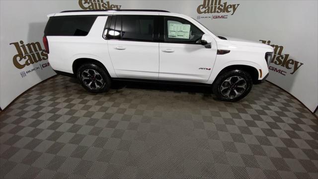 Photo of 2025 Summit White GMC Yukon XL