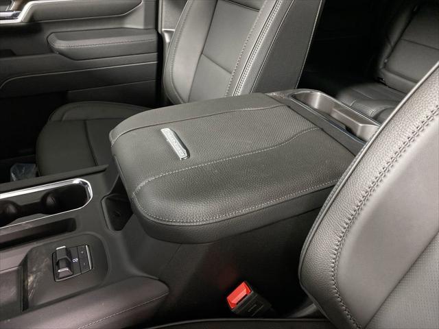 Photo of 2025 Onyx Black GMC Sierra 3500