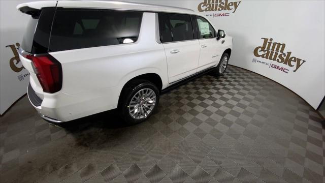 Photo of 2025 White Frost Tricoat GMC Yukon XL