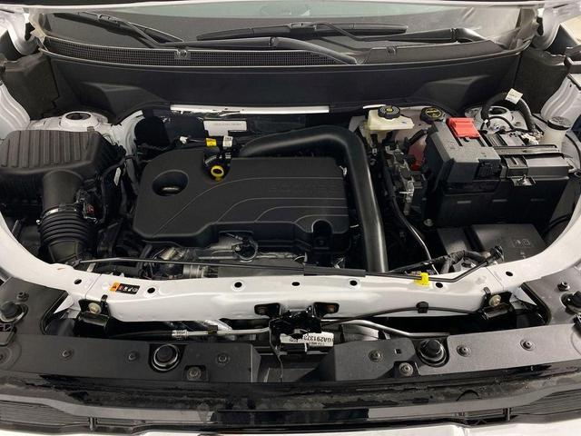 Photo of 2025 Summit White GMC Terrain