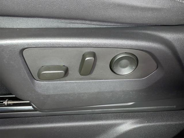 Photo of 2022 Black Chevrolet Silverado 1500
