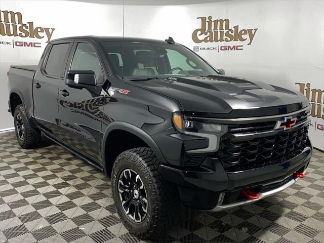 Photo of 2022 Black Chevrolet Silverado 1500