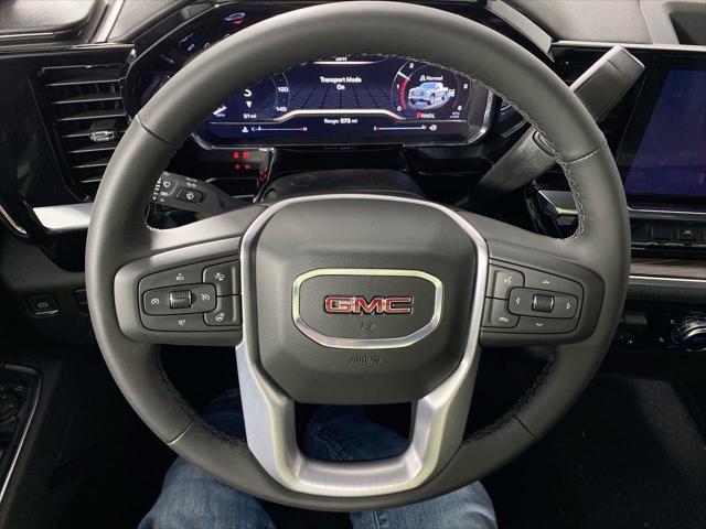 Photo of 2025 Summit White GMC Sierra 1500