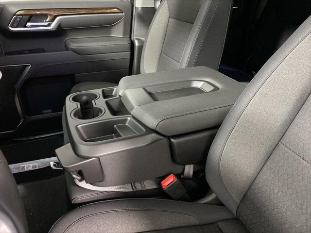 Photo of 2025 Summit White GMC Sierra 1500
