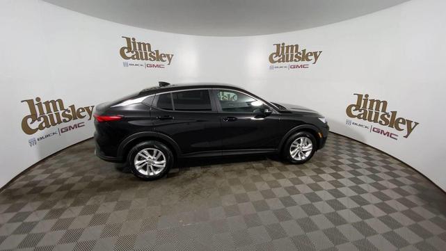 Photo of 2025 Ebony Twilight Metallic Buick Envista