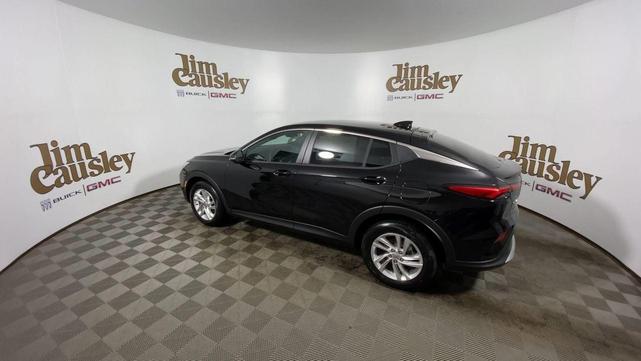 Photo of 2025 Ebony Twilight Metallic Buick Envista