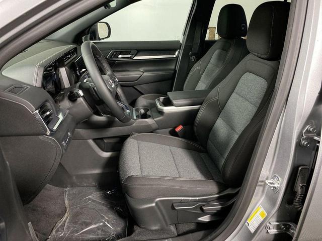Photo of 2025 Sterling Metallic GMC Terrain