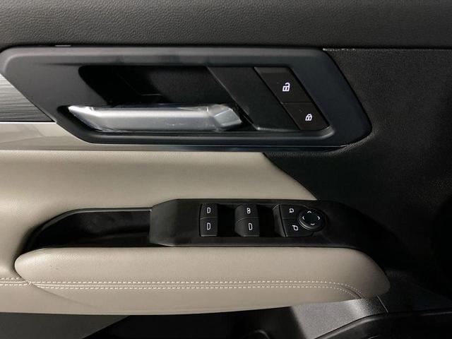 Photo of 2025 Sterling Metallic GMC Terrain