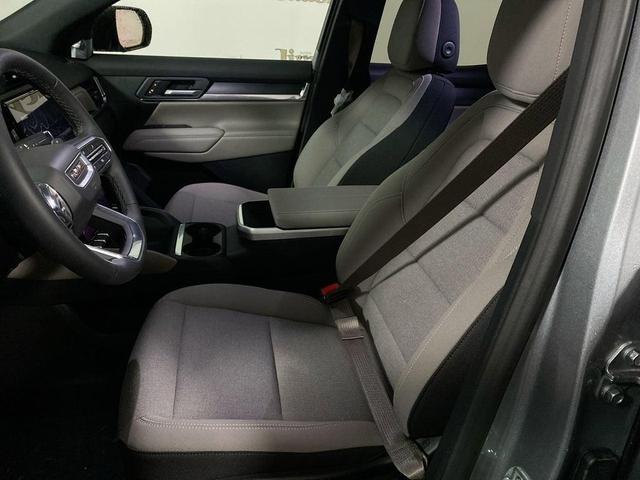 Photo of 2025 Sterling Metallic GMC Terrain