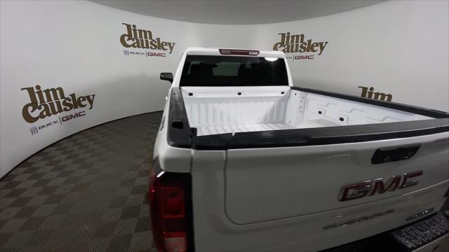 Photo of 2025 Summit White GMC Sierra 1500