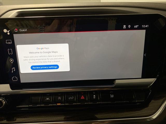 Photo of 2025 Summit White GMC Sierra 1500