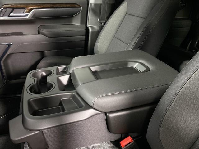 Photo of 2025 Summit White GMC Sierra 1500