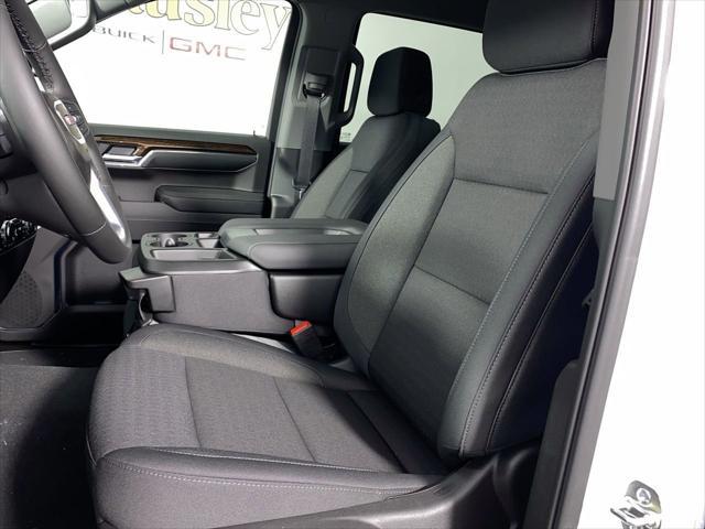 Photo of 2025 Summit White GMC Sierra 1500