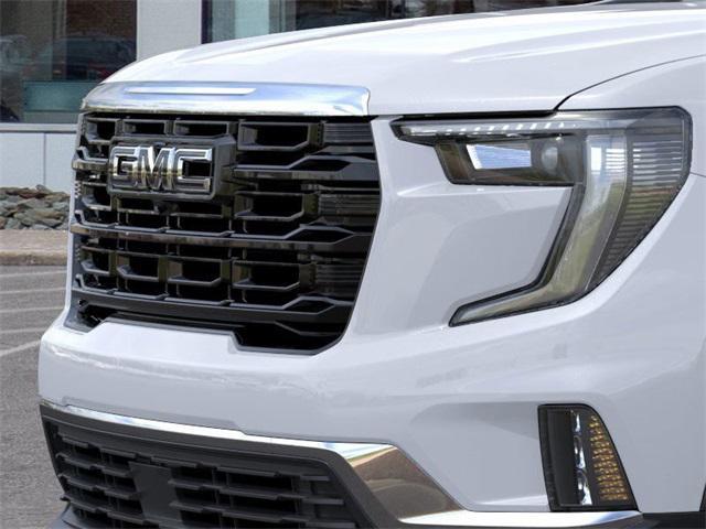 Photo of 2026 Glacier White Tricoat GMC Acadia