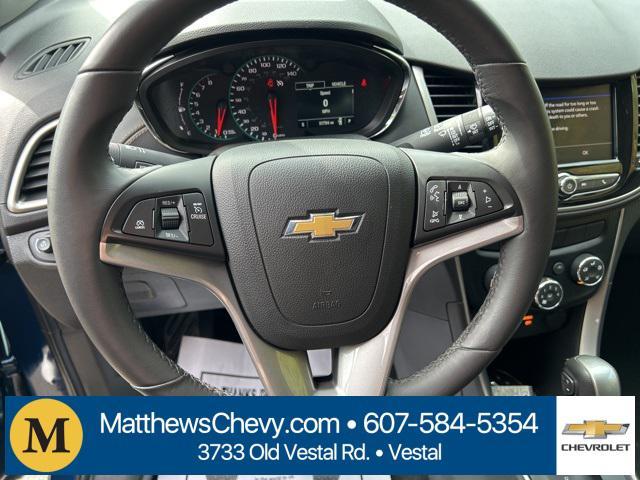 Photo of 2020 Pacific Blue Metallic Chevrolet Trax