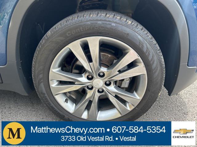 Photo of 2020 Pacific Blue Metallic Chevrolet Trax