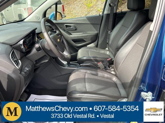 Photo of 2020 Pacific Blue Metallic Chevrolet Trax
