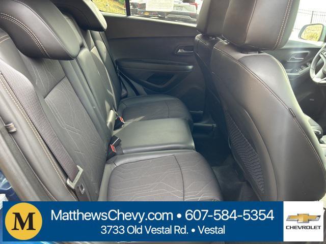 Photo of 2020 Pacific Blue Metallic Chevrolet Trax