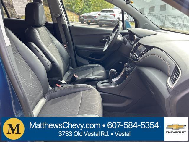 Photo of 2020 Pacific Blue Metallic Chevrolet Trax