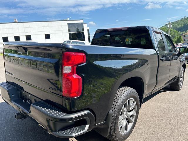 Photo of 2021 Black Chevrolet Silverado 1500
