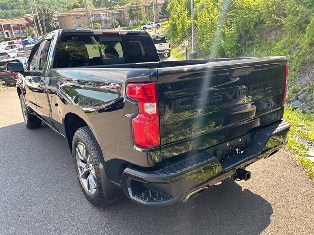 Photo of 2021 Black Chevrolet Silverado 1500