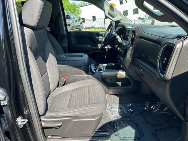 Photo of 2021 Black Chevrolet Silverado 1500