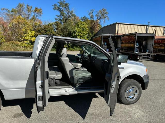Photo of 2008 Silver Ford F-150