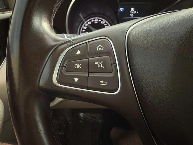 Photo of 2015  Mercedes-Benz C-Class