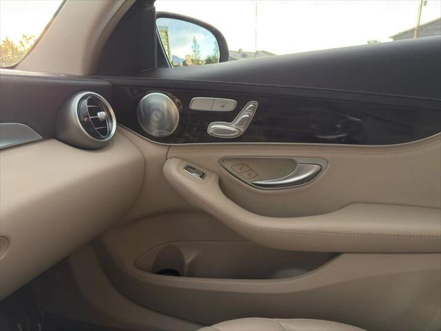 Photo of 2015  Mercedes-Benz C-Class