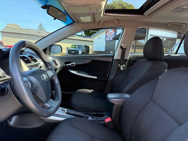 Photo of 2013 Magnetic Gray Metallic Toyota Corolla