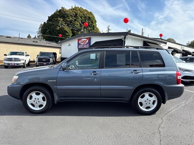 Photo of 2005 Bluestone Metallic Toyota Highlander