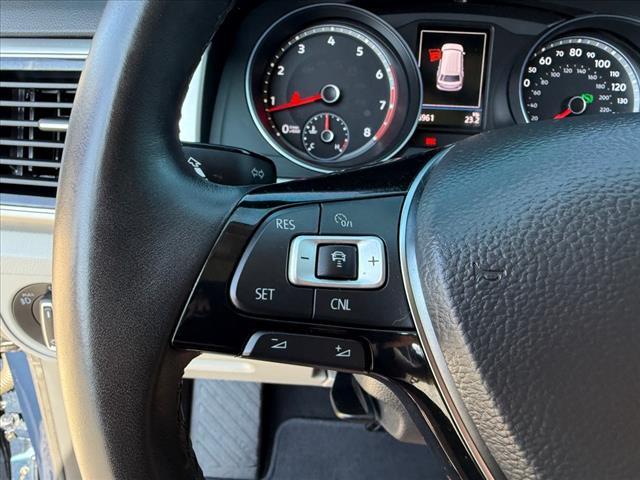 Photo of 2018 Tourmaline Blue Metallic Volkswagen Atlas