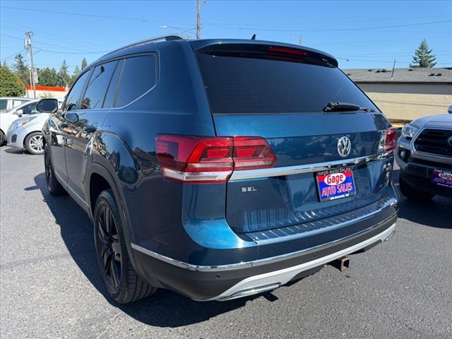 Photo of 2018 Tourmaline Blue Metallic Volkswagen Atlas