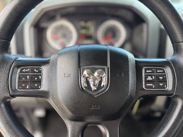 Photo of 2017 Granite Crystal Metallic Clearcoat RAM 1500