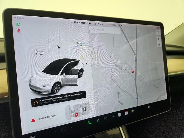 Photo of 2020 White Tesla Model Y